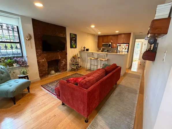 100 Lafayette Avenue image 1 of 9