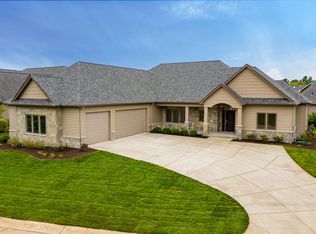 51031 Bellcrest Cir, Granger, IN 46530