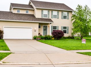 916 NE 45th St, Ankeny, IA 50021