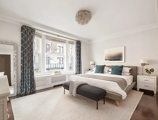 Sold by Compass | media 7