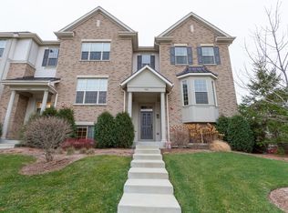 1951 Saipan Dr UNIT 1951, Glenview, IL 60026
