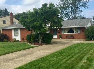 24688 Mitchell Dr, North Olmsted, OH 44070
