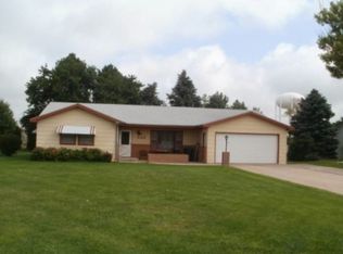 422 E Beatty Ave, Yuma, CO 80759