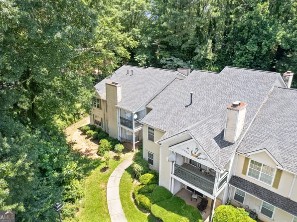 415 Ridgecreek Dr, Clarkston, GA 30021