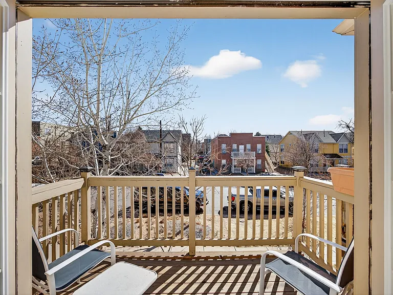 2933 Lawrence St — Photo 25