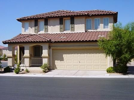 3rd image of 10595 Alondra Peak St