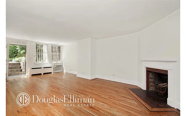 Rented by Douglas Elliman | media 25