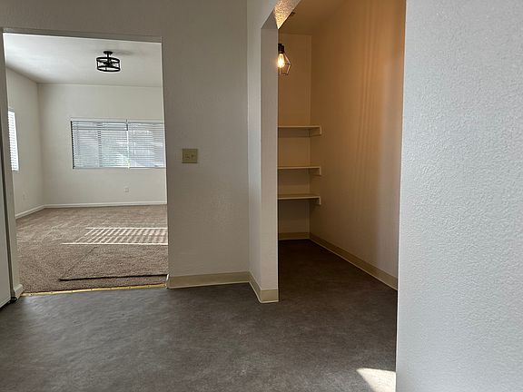 3rd image of 614 N College Ave