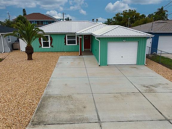 3rd image of 6420 Boatyard Dr
