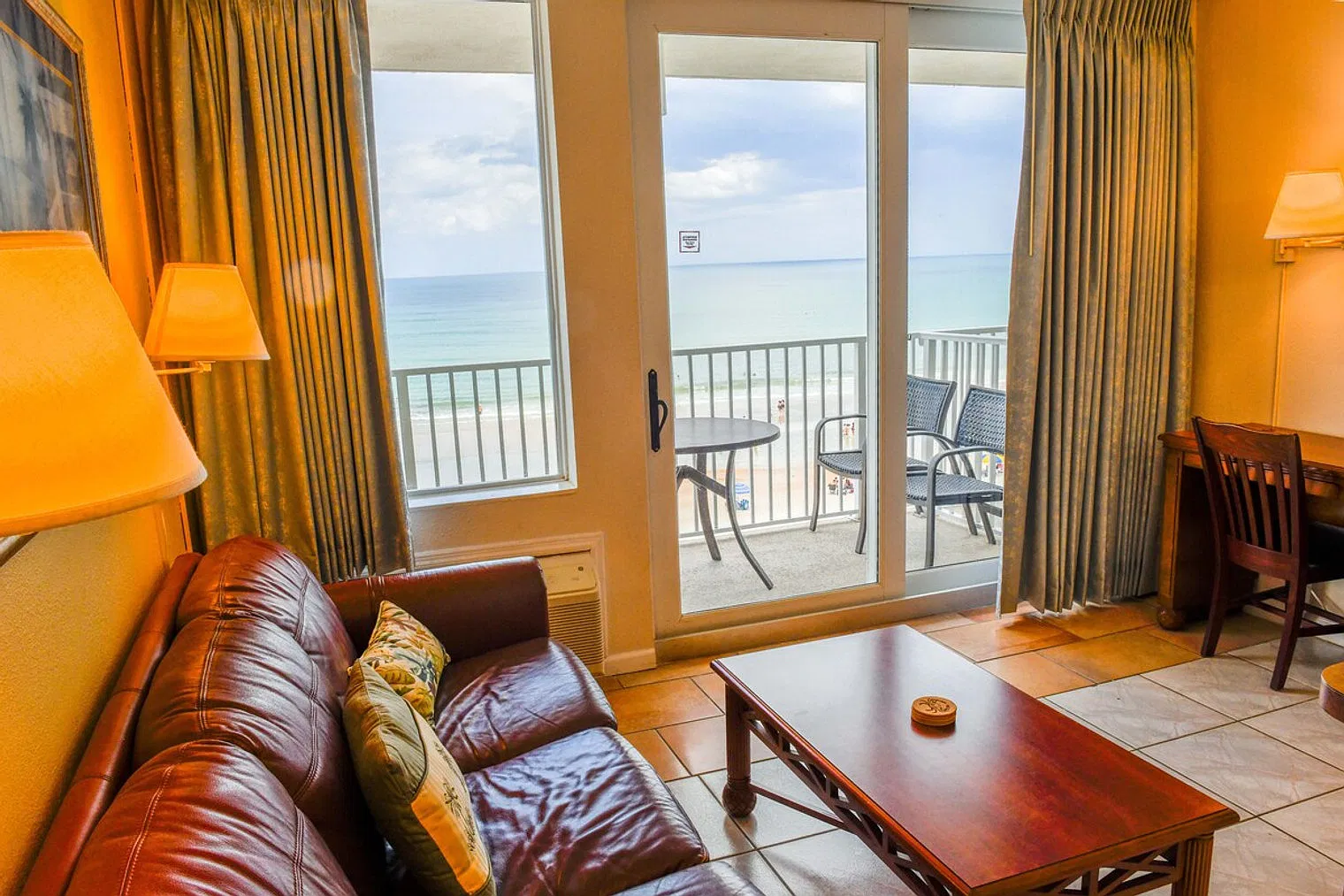 1 bed, 2.0 bath, $4,580 — Photo 2