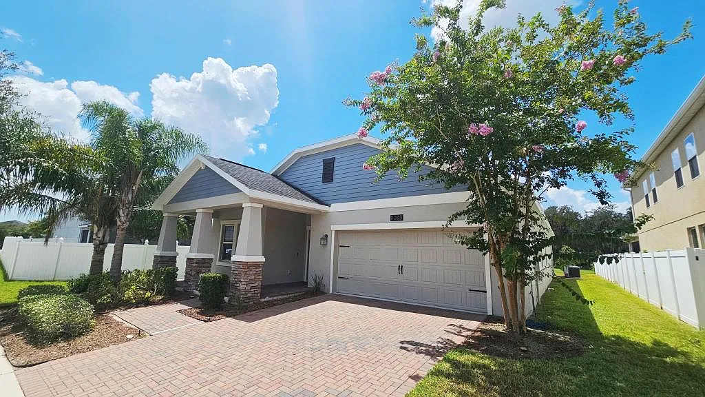 11048 Sweetgum Woods Dr — Photo 2