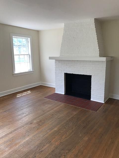 Living area view 1