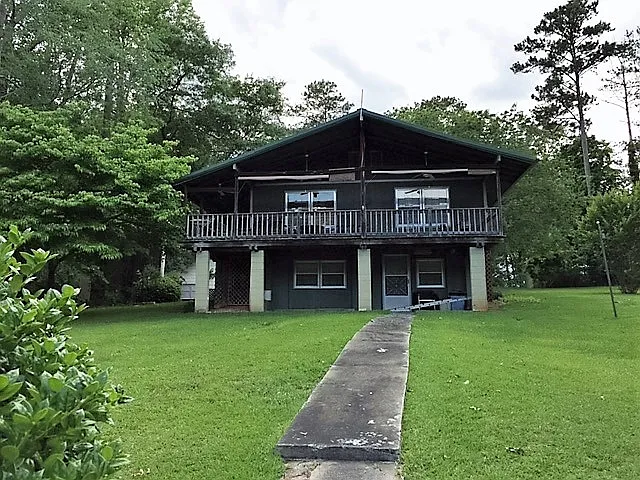 338 Shelton Dr photo 1