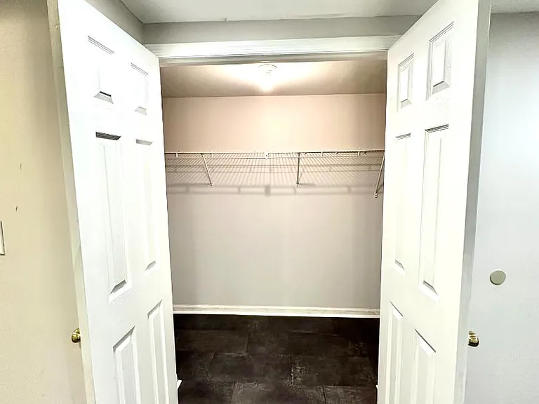 Unit Photo