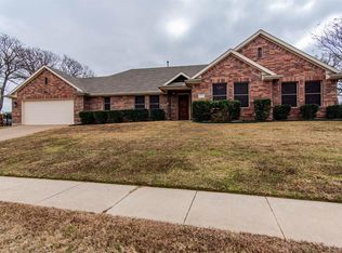 1510 Pine Hills Ln, Corinth, TX 76210