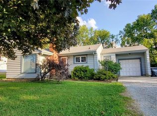 209 E 39th St, Anderson, IN 46013