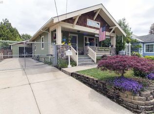 38 SE 56th Ave, Portland, OR 97215