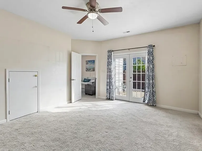 503 Hamlet Ct — Photo 7