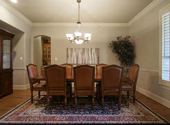 2nd image of 301 Stockton Dr