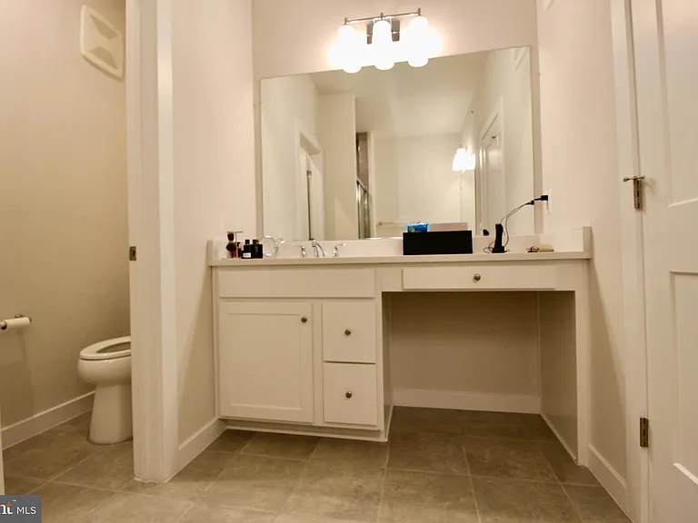 4619 Olivine Dr — Photo 15