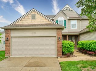 102 Newberry Ln, Howell, MI 48843