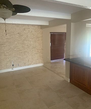 Additional Living Room