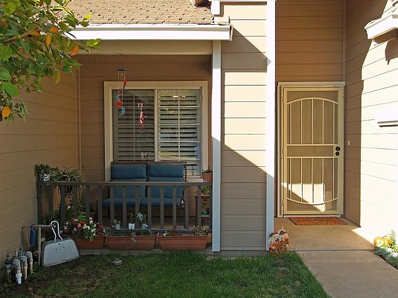 5th image of 7051 Turnberry Ln