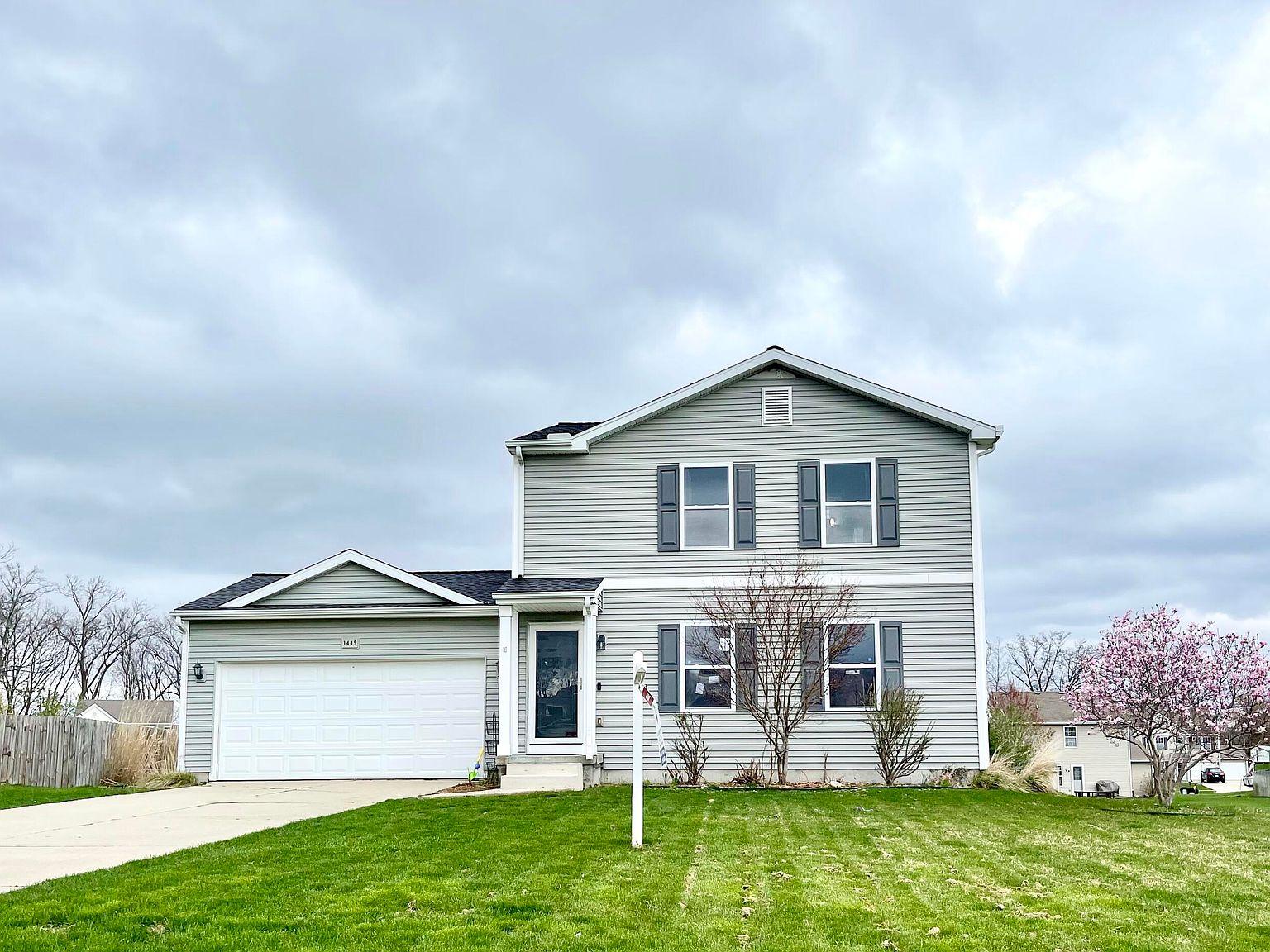 1445 Ellington Dr, Kalamazoo, MI 49009 Zillow