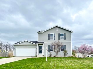 1445 Ellington Dr, Kalamazoo, MI 49009