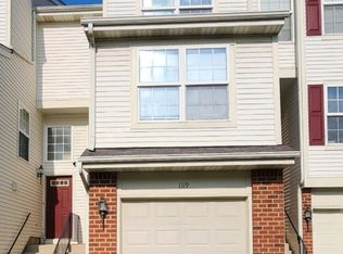 1119 Shorewood Ct, Glendale Heights, IL 60139