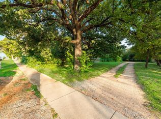 2205 Glade Rd, Colleyville, TX 76034