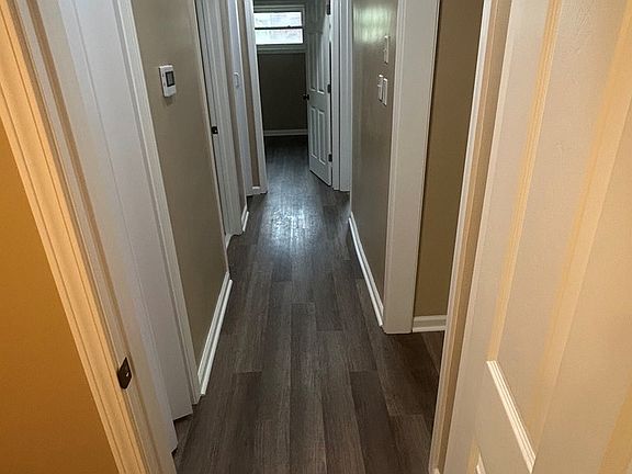 2nd image of 127 N Woodberry Ave
