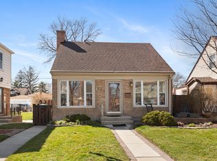 764 Bristol Ave, Westchester, IL