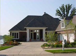 12658 Shorevista Dr, Indianapolis, IN