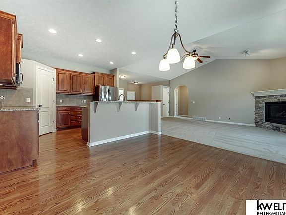 4th image of 3861 S 181st St