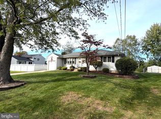 1012 Estates Blvd, Hamilton, NJ 08690