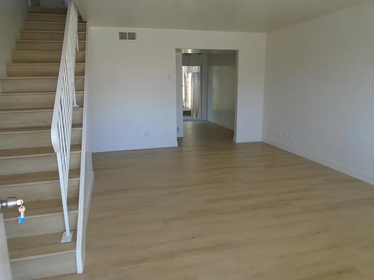 322 N Prospero Dr #4 — Photo 5