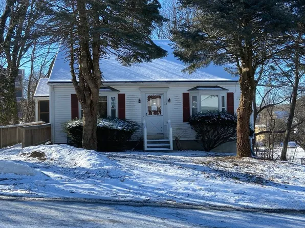 20 Cody St, Webster, MA 01570