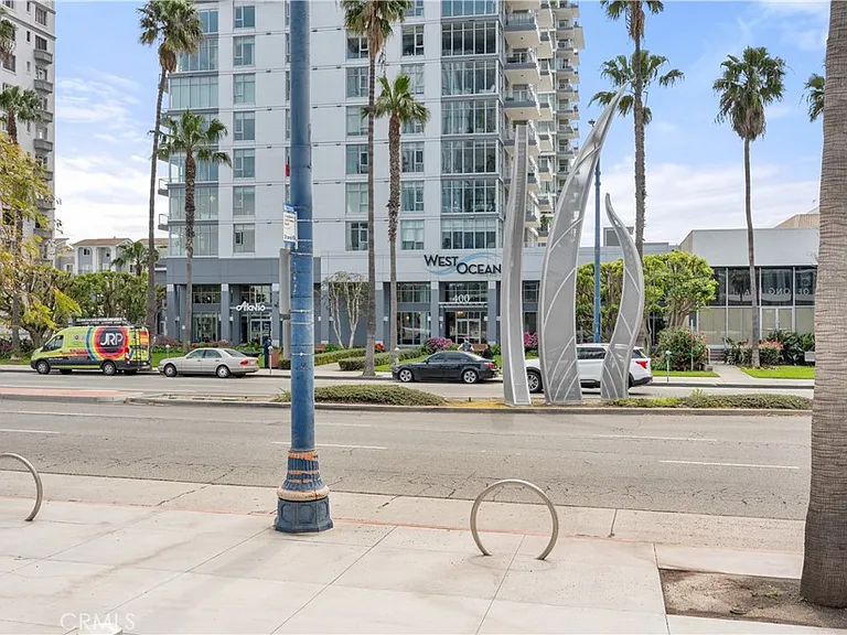 400 W Ocean Blvd #604 — Photo 1
