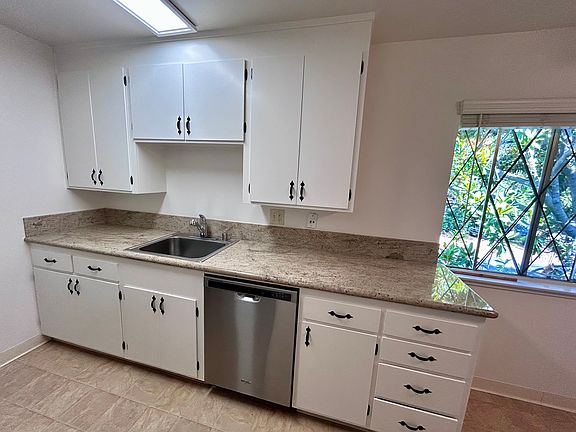 2nd image of 565 Matadero Ave APT 14