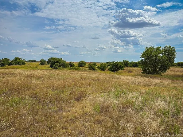 N 2340th Rd, Chattanooga, OK 73528
