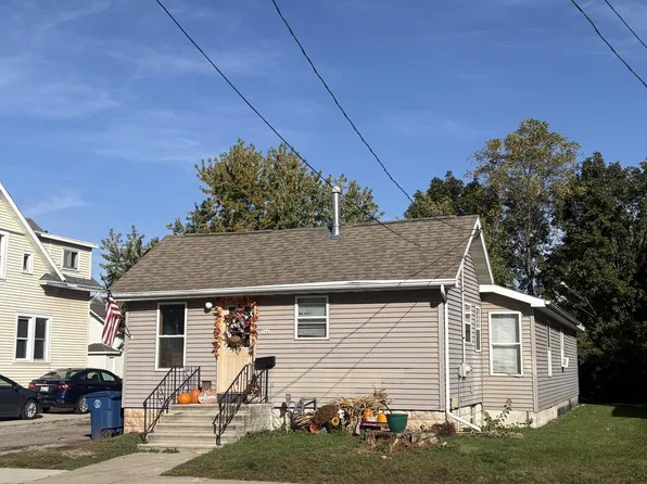 746 Prospect Ave, Oshkosh, WI 54901
