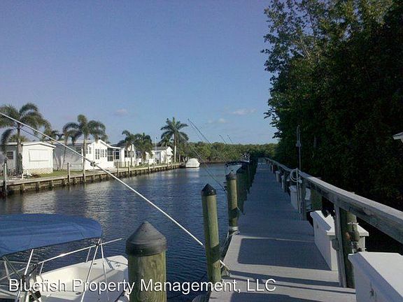 2nd image of 3032 Sandpiper Bay Cir APT G102