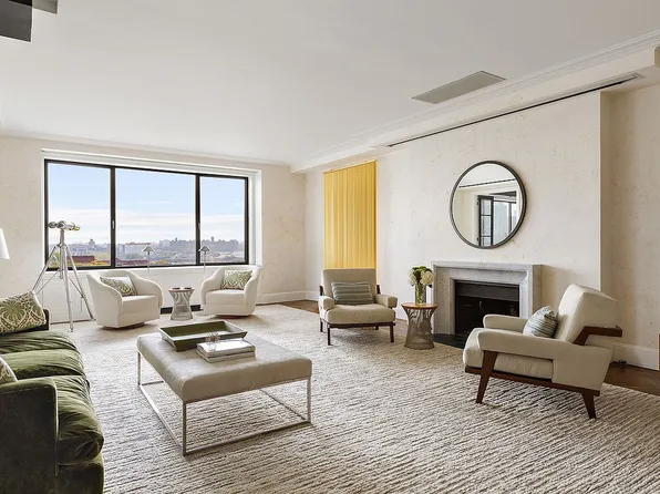 10 Gracie Sq #8D, Manhattan, NY 10028