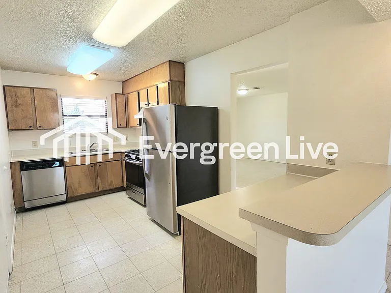 2192 Santa Clara Ct — Photo 5