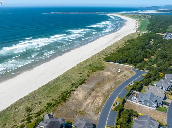 SW Cupola Dr #124, South Beach, OR 97366