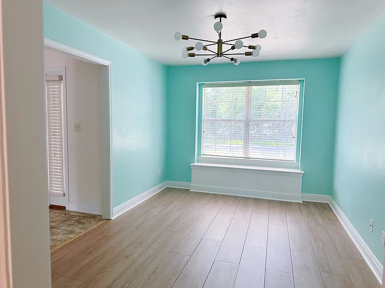 3062 Palm St — Photo 4