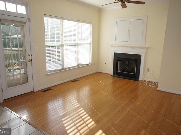 5th image of 9223 Greenshire Dr