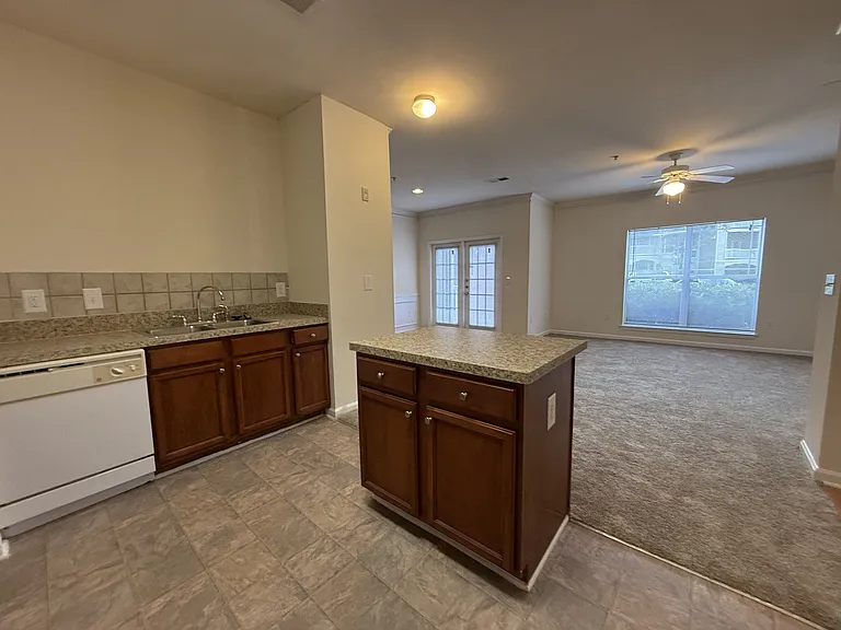 Wesley Kensington Apartments at Stonecrest — Photo 137