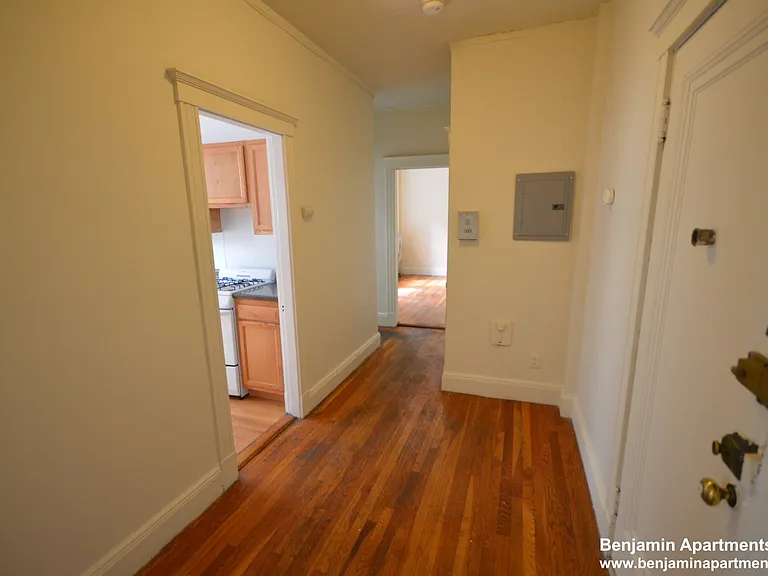 1800 Commonwealth Ave #27 — Photo 7